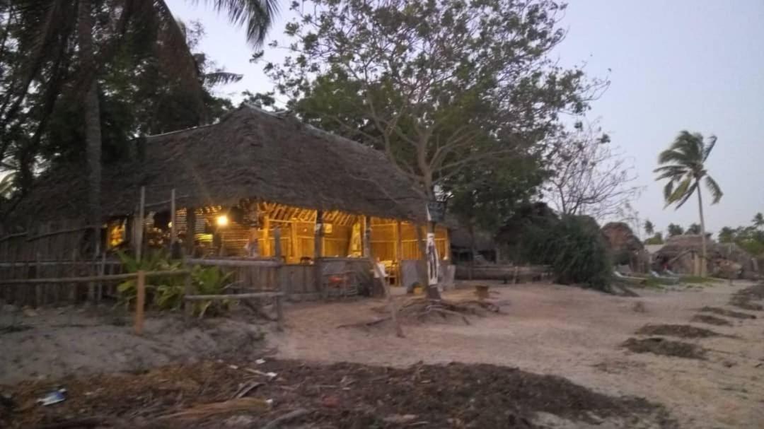 Ushongo Beach Bandas Pangani 外观 照片