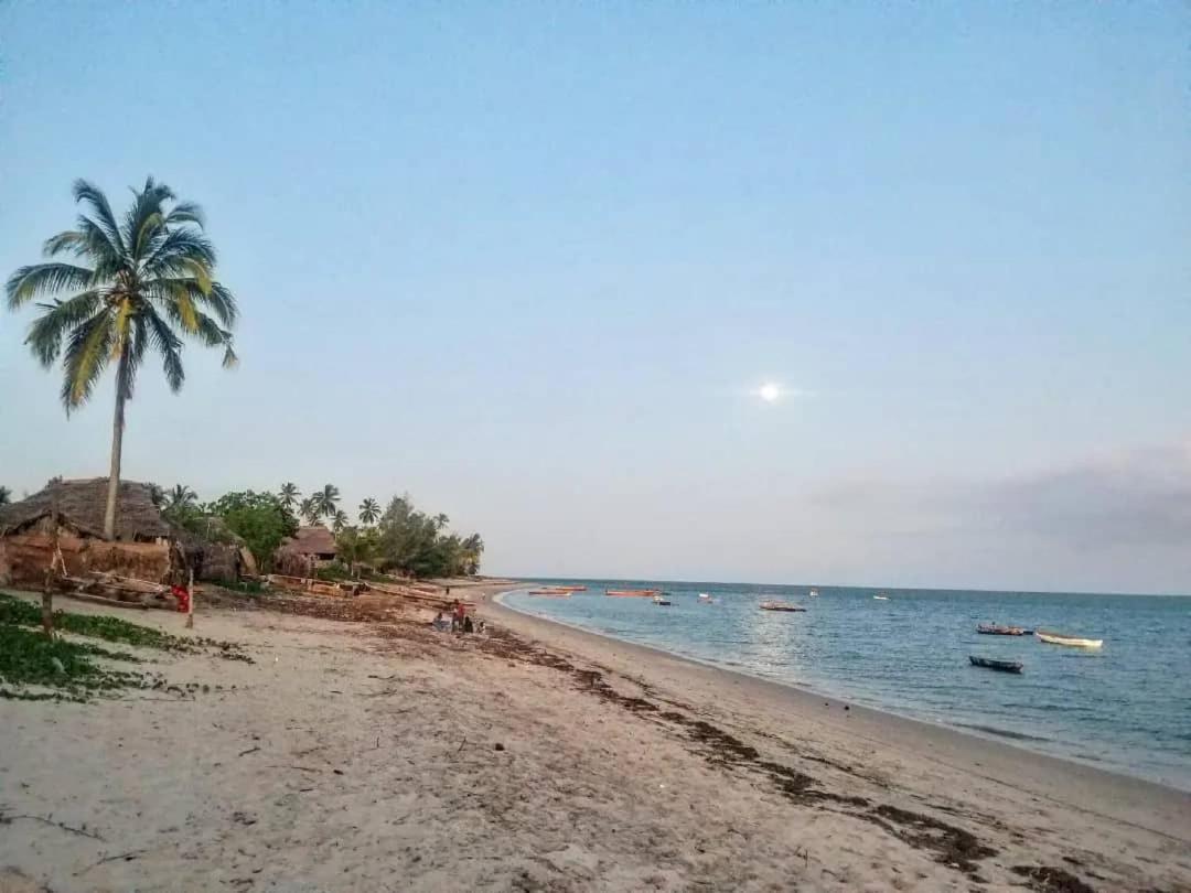 Ushongo Beach Bandas Pangani 外观 照片
